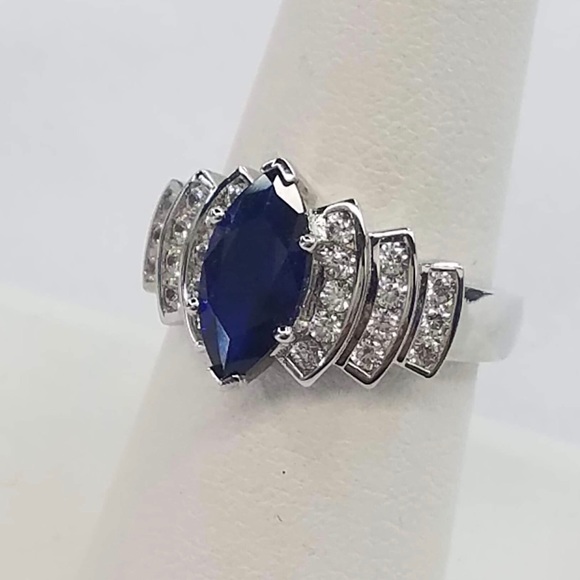 Sterling Sil 1.62 ct Marquise Blue Spinel CZ Ring - Picture 4 of 4